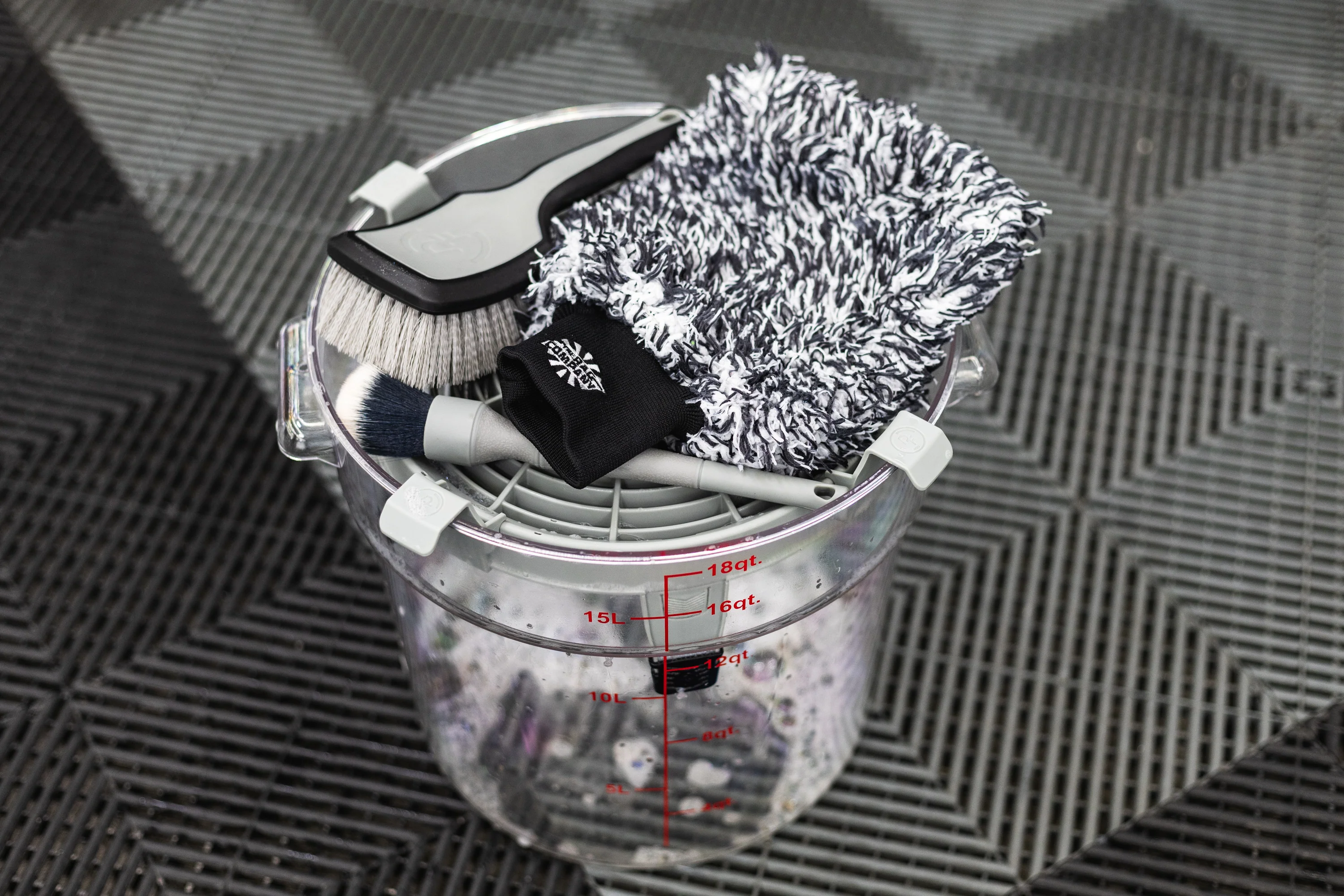 Clean Screen Bucket Filter - Case - Image 10