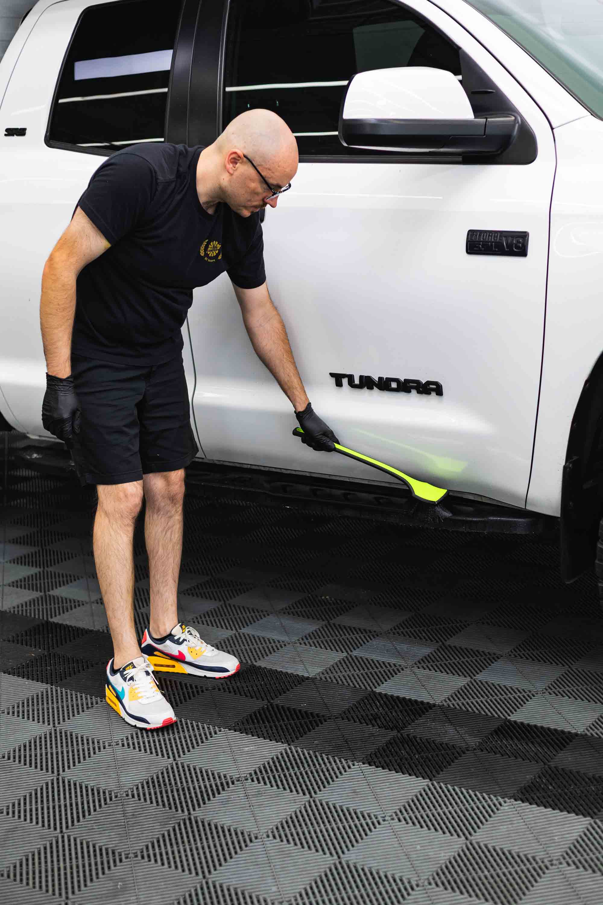 ProGrip Fender Well Brush - Image 13