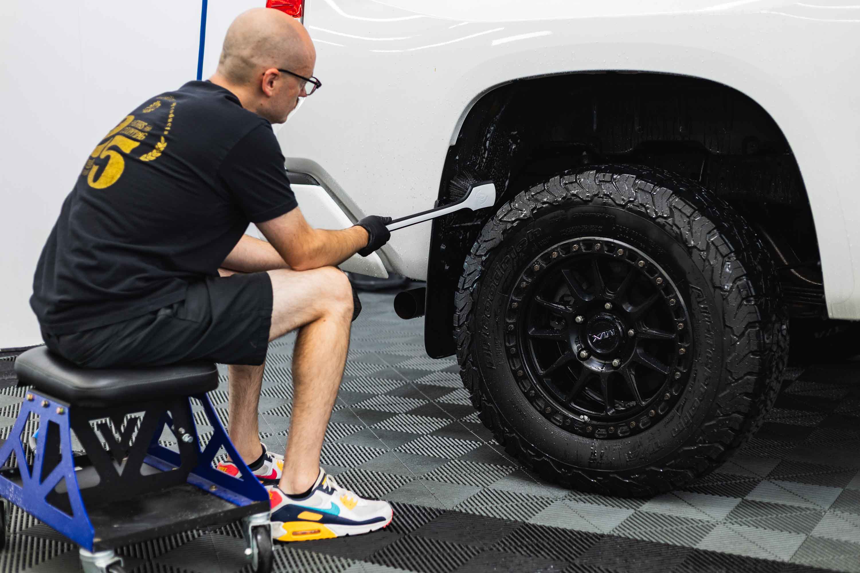 ProGrip Fender Well Brush - Image 29