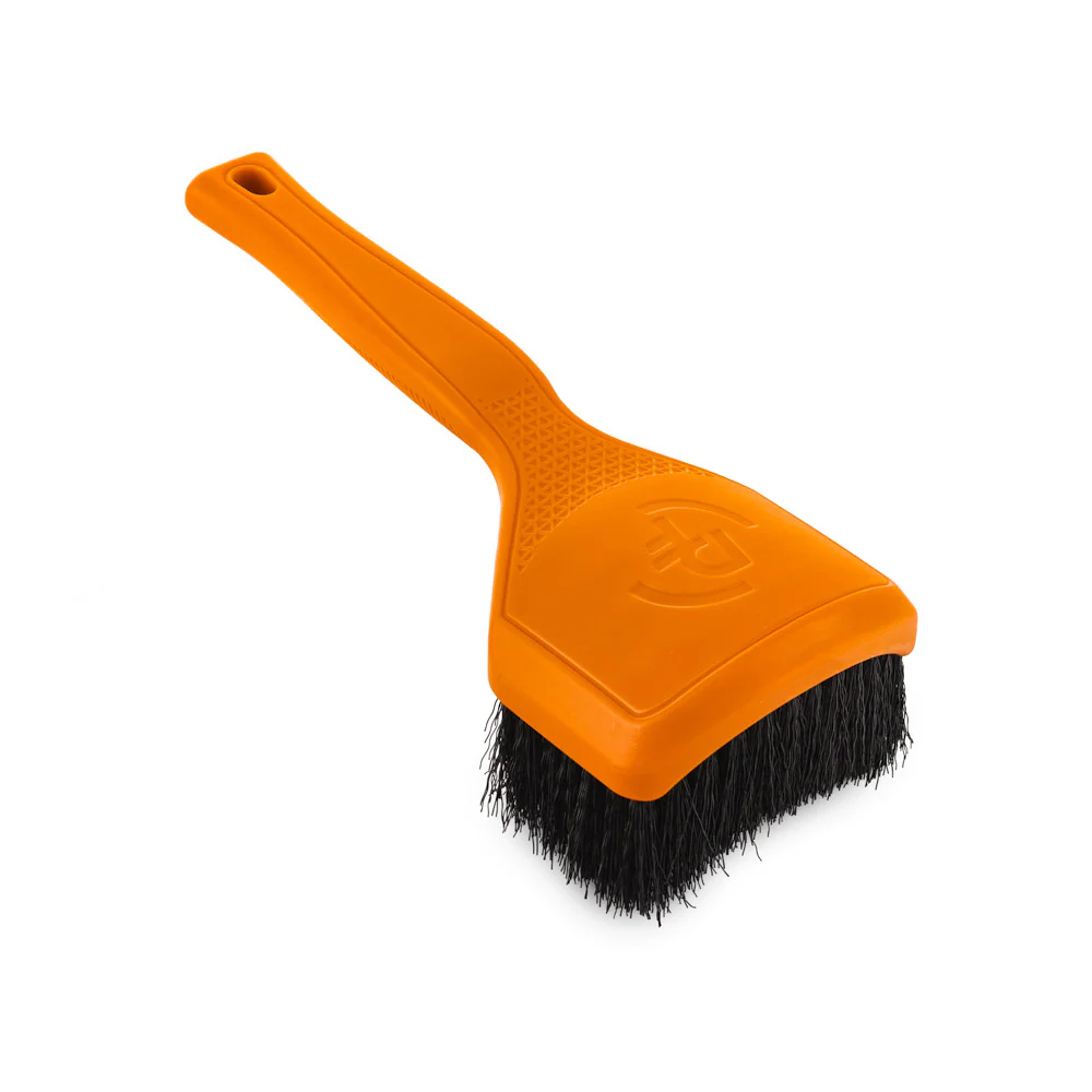 Moto - Curved Tire Brush - Image 10