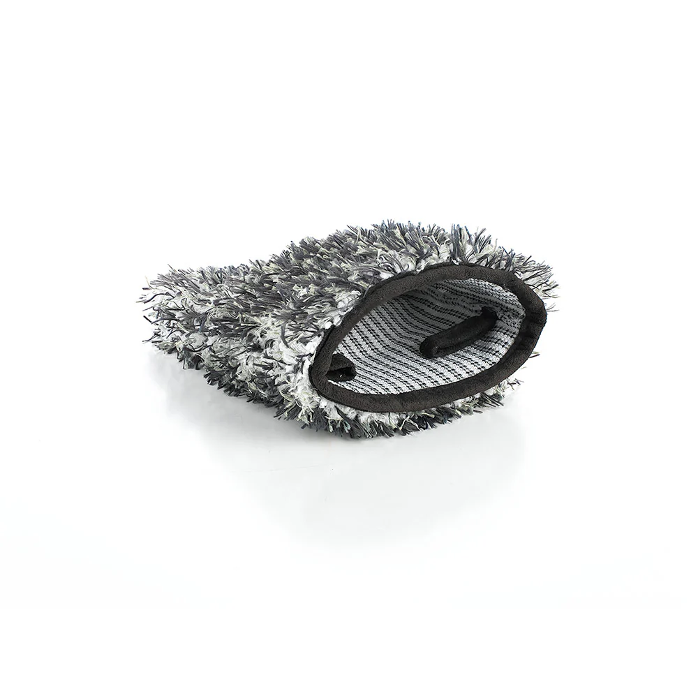The Cyclone Ultra Wheel Mitt - Case - Image 4